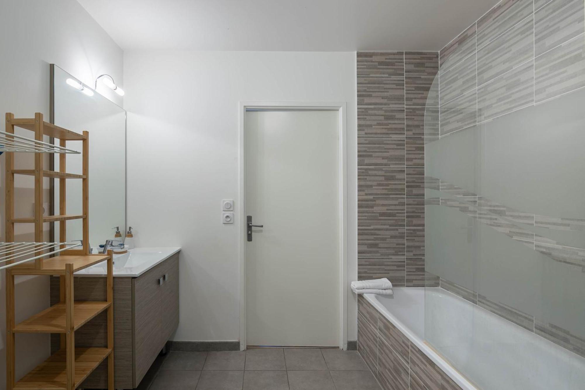 Studio 30 M2 Tout Confort - Rer A 3 Min, Acces Paris & Disneyland Villiers-sur-Marne Exterior foto